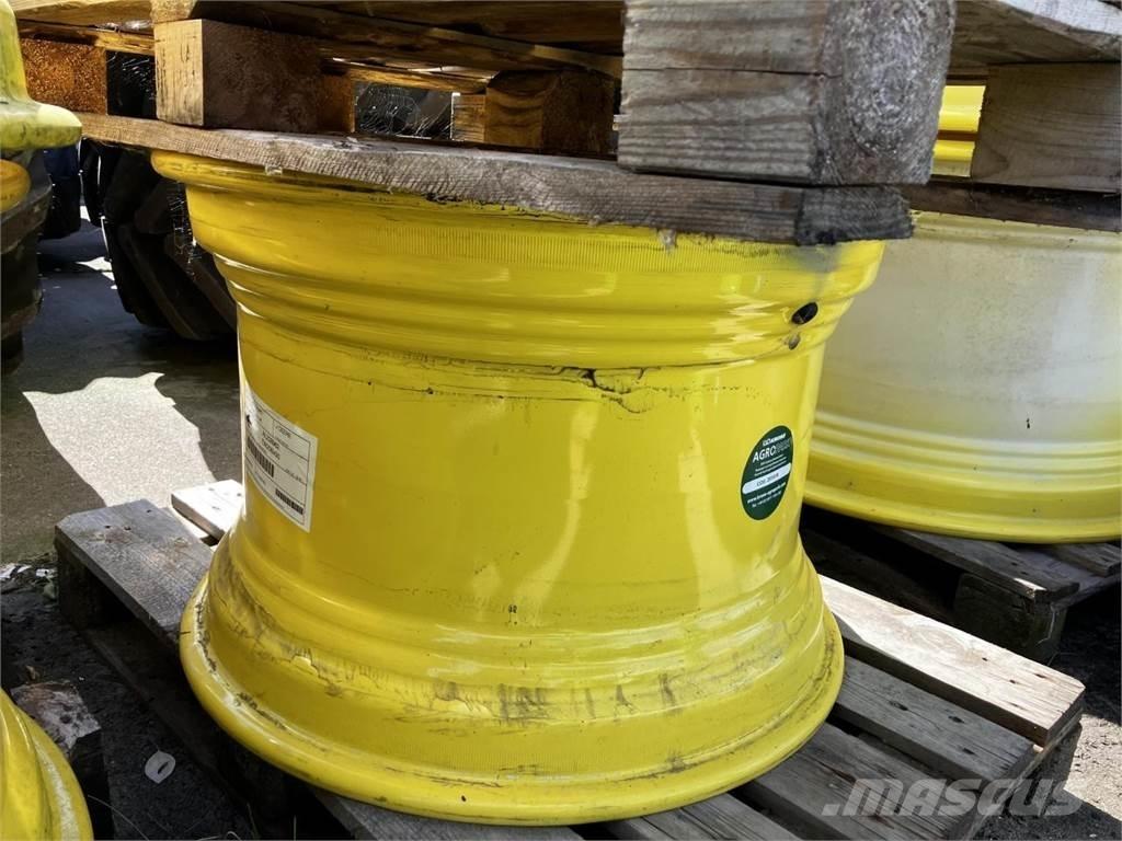 John Deere 20x30 Riepas, riteņi un diski