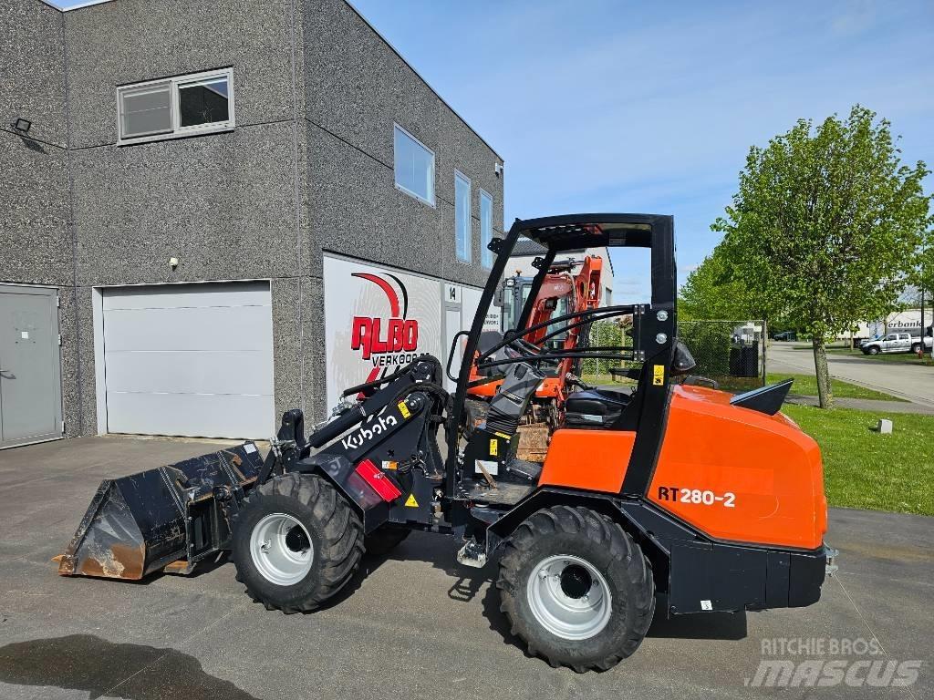 Kubota RT 280 Iekrāvēji uz riteņiem