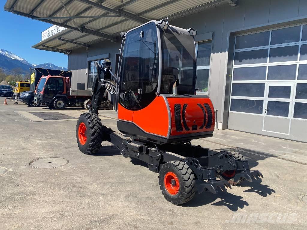 Menzi Muck P40 Mobil Kāpurķēžu ekskavatori