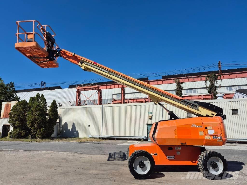 JLG 600 S Teleskopiskie pacēlāji