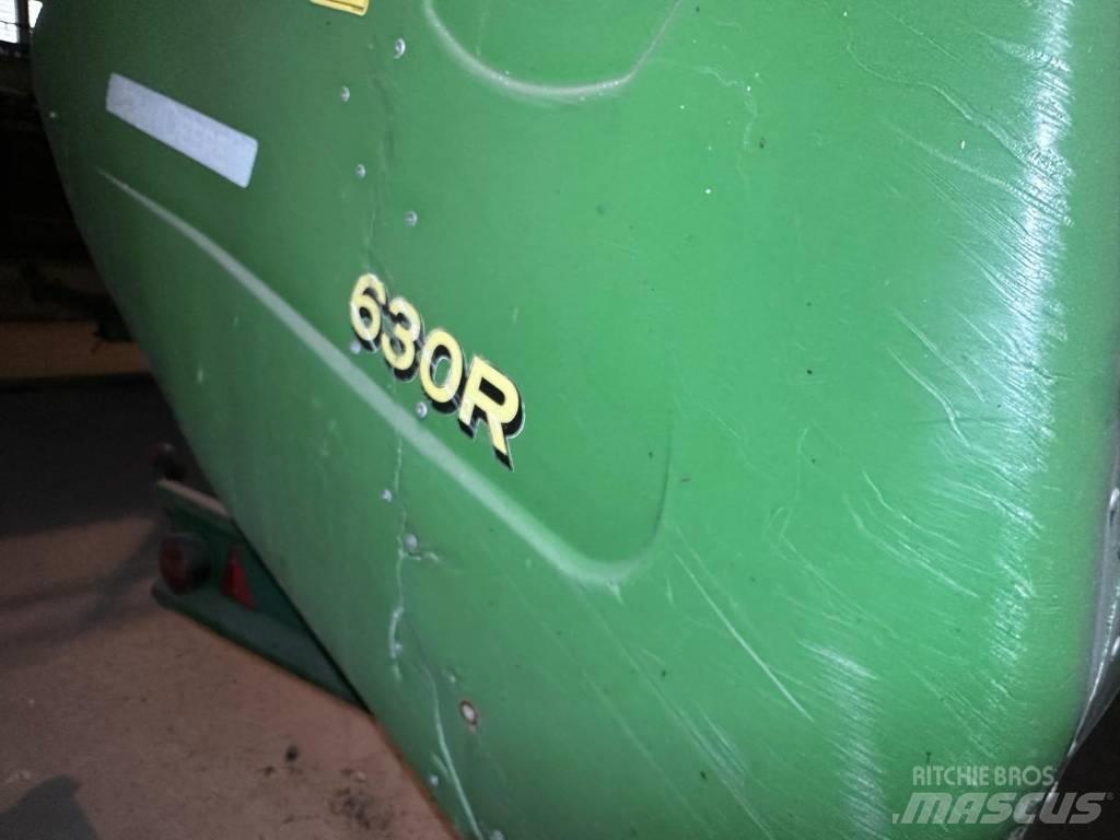 John Deere 9880 STS Ražas novākšanas kombaini