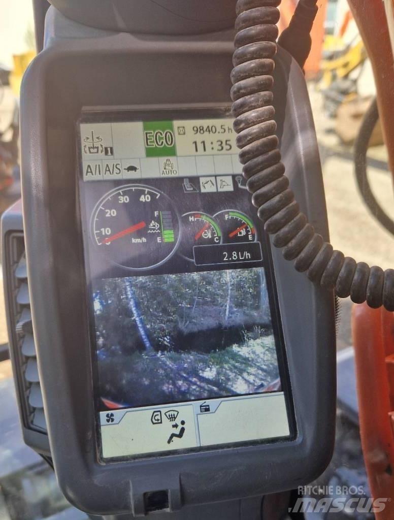 Hitachi ZX 140 W-6 Ekskavatori uz riteņiem