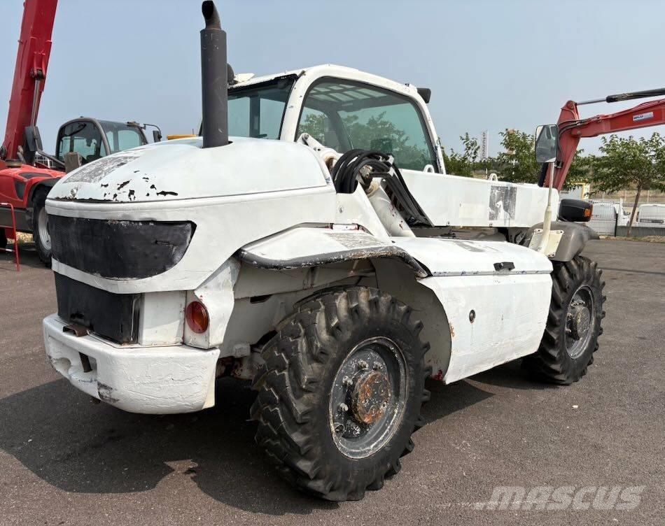 Manitou MT 523 Teleskopiskie manipulatori