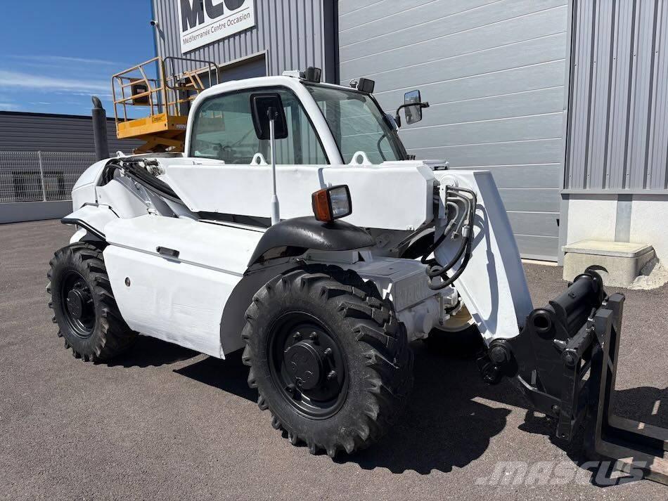 Manitou MT 523 Teleskopiskie manipulatori