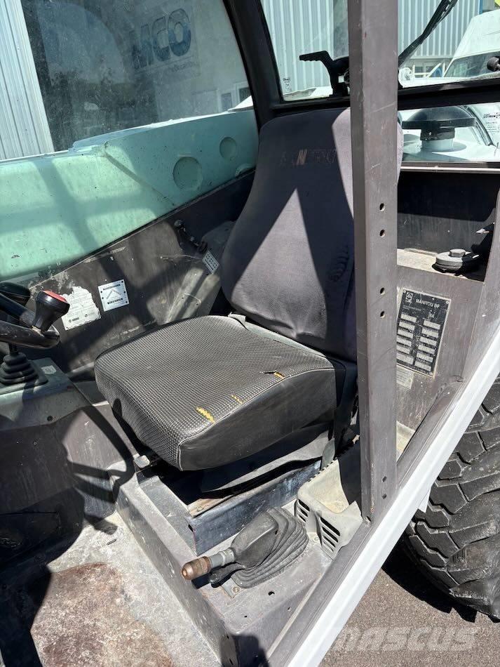 Manitou MT 523 Teleskopiskie manipulatori