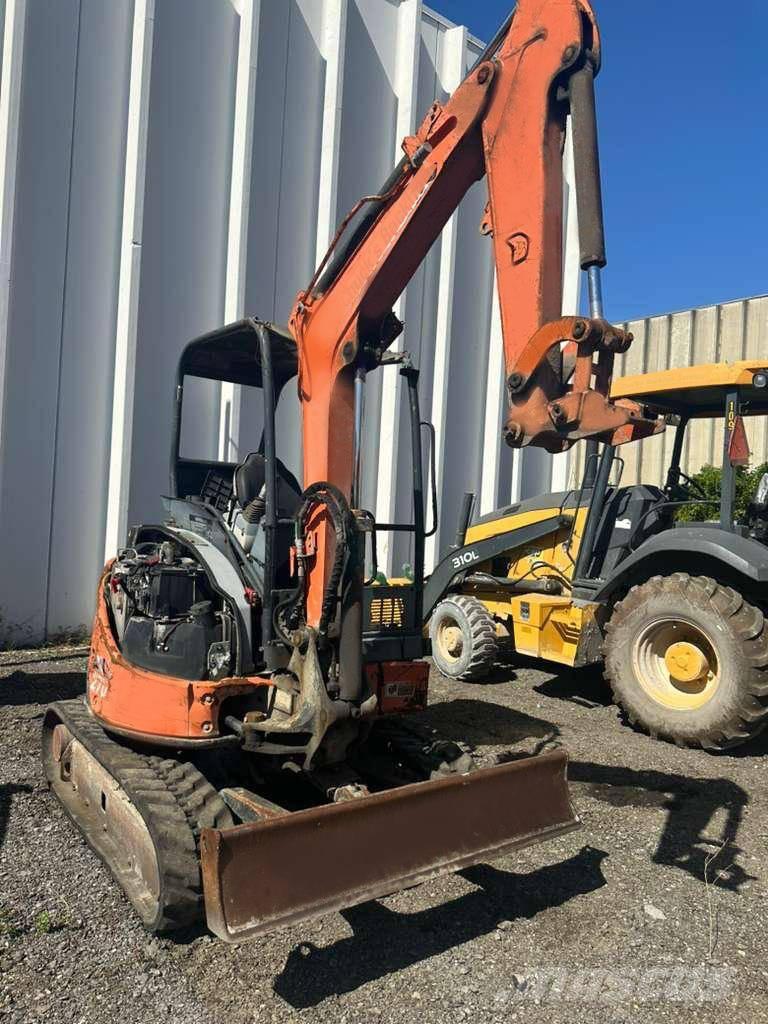 Hitachi ZX 27 U Mini ekskavatori < 7 t