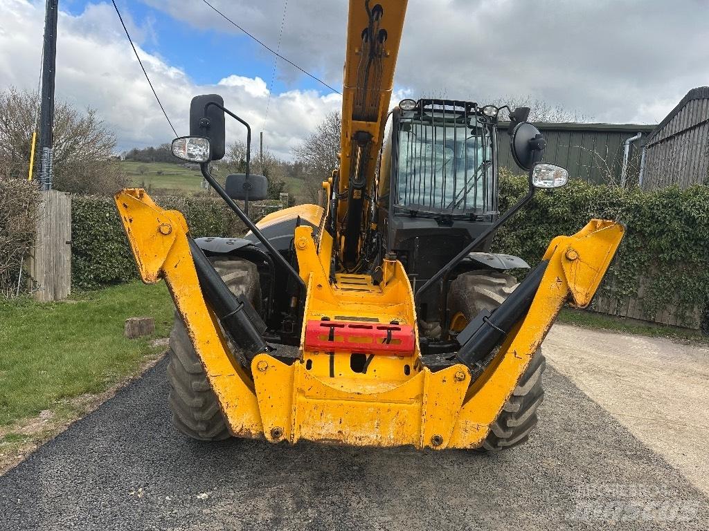 JCB 540-170 Teleskopiskie manipulatori