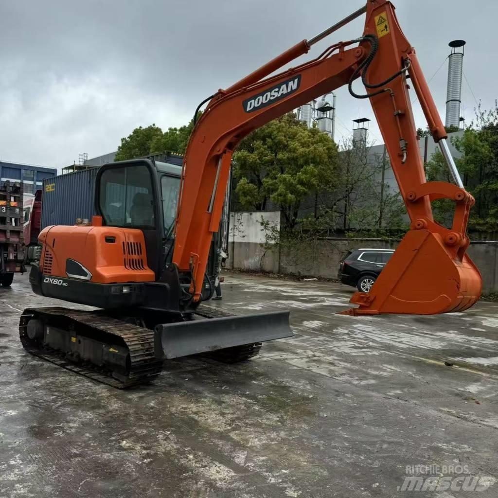 Doosan DX 60-9 C Mini ekskavatori < 7 t