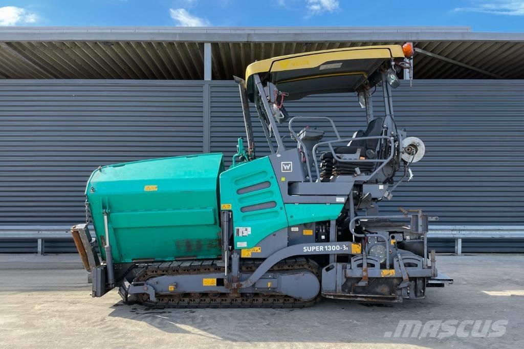 Vögele SUPER 1300-3I Asfalta klājēji