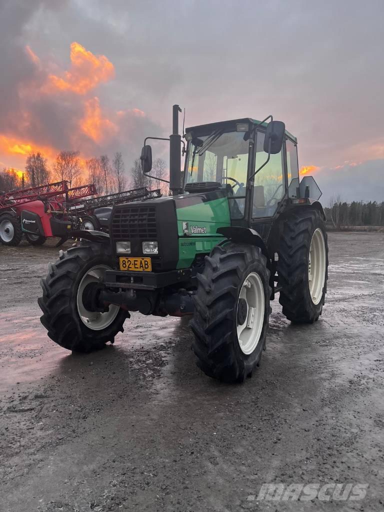 Sisu Valmet 665 Traktori