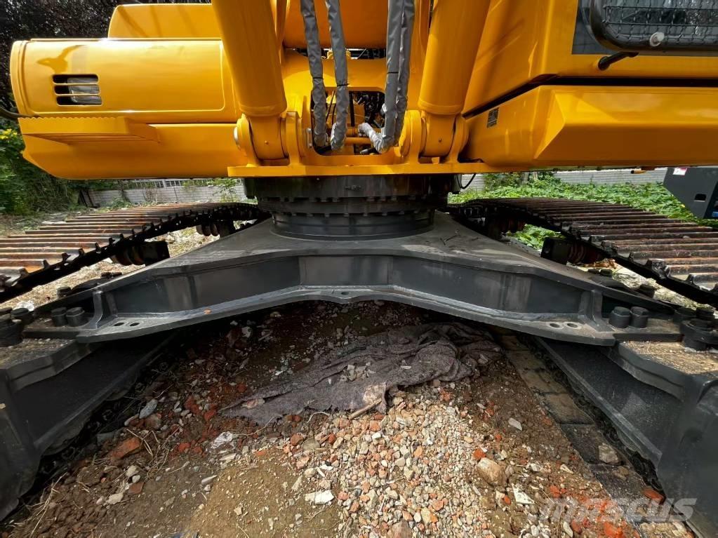 Komatsu PC 450 Kāpurķēžu ekskavatori