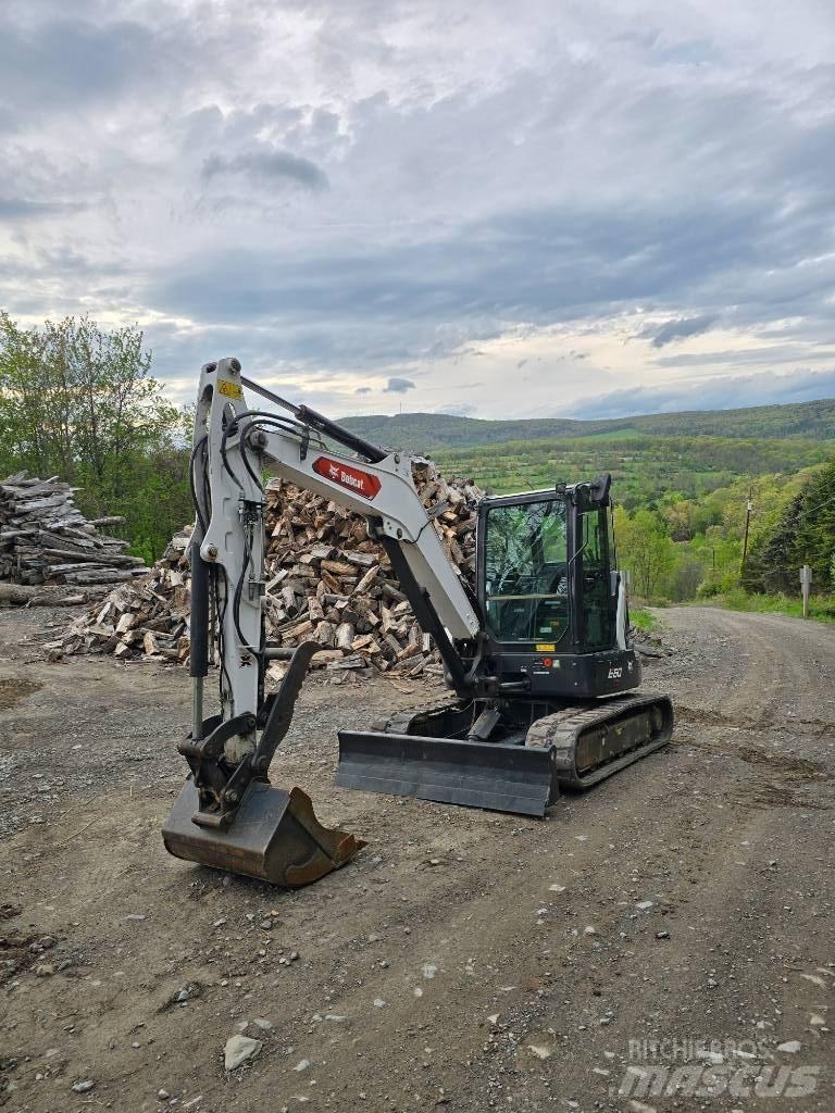 Bobcat E60 Mini ekskavatori < 7 t