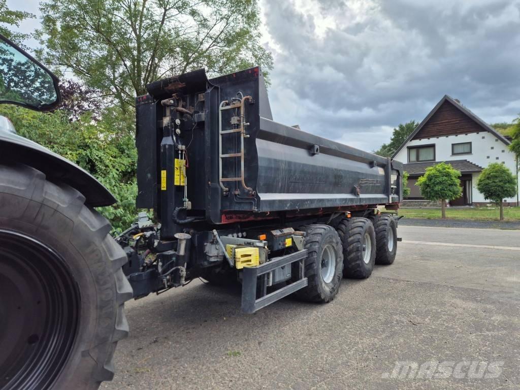 Pronar T 386 Piekabes ar āķa pacēlāju