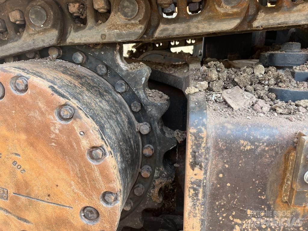 Komatsu PC450-8 Kāpurķēžu ekskavatori