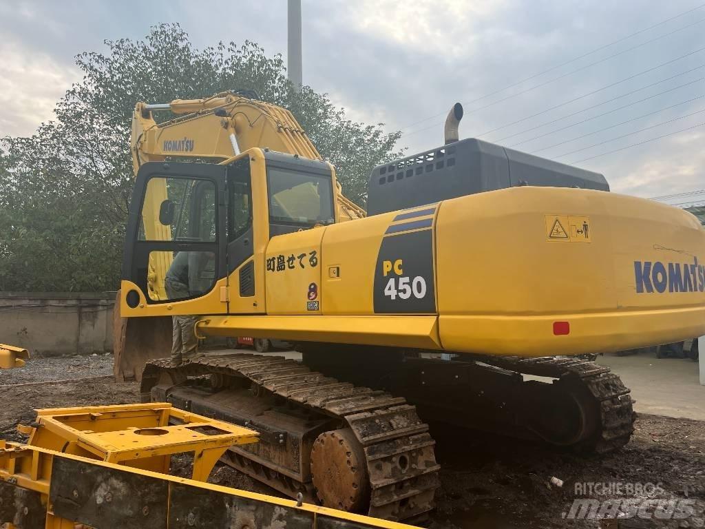 Komatsu PC450-8 Kāpurķēžu ekskavatori