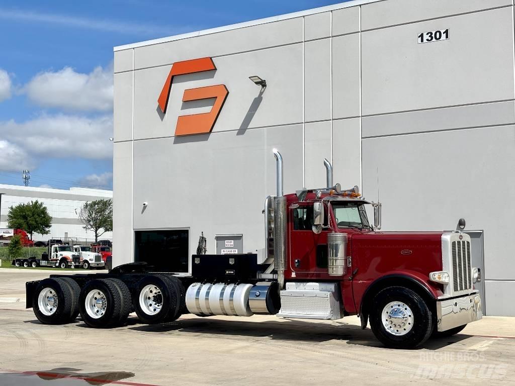 Peterbilt 389 Vilcēji