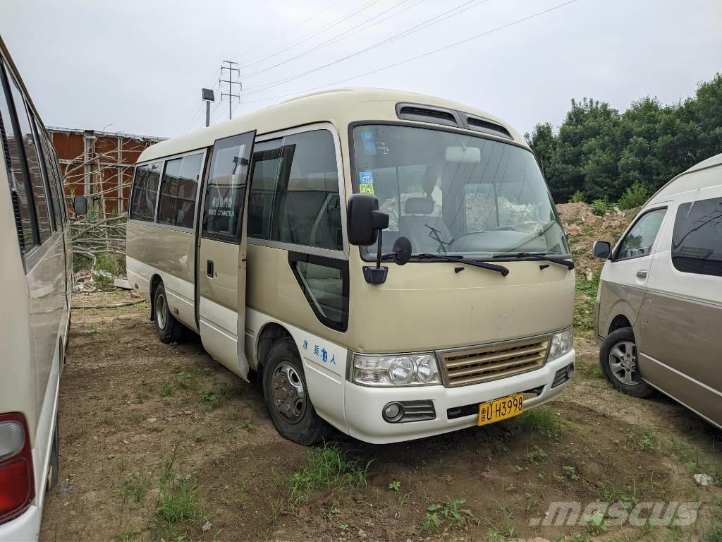 Toyota Coaster Bus Mikroautobusi