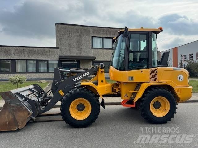 Volvo L 35 G Iekrāvēji uz riteņiem