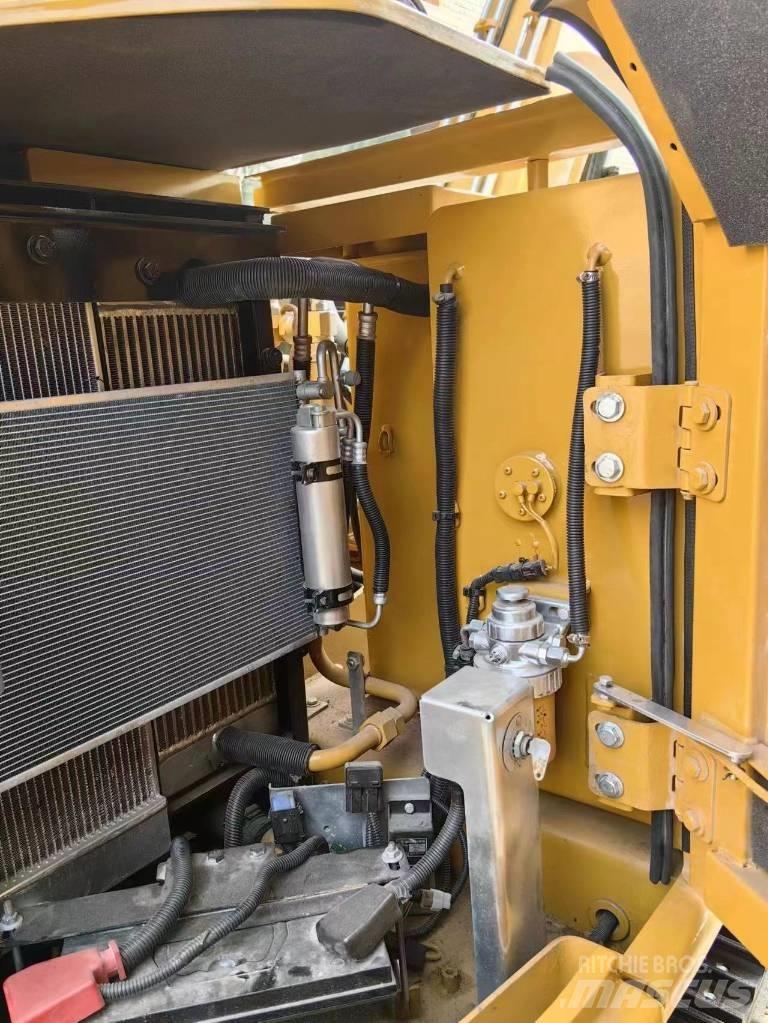 CAT 307E2 Mini ekskavatori < 7 t