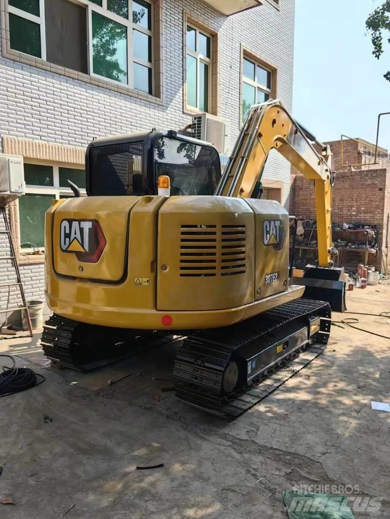 CAT 307E2 Mini ekskavatori < 7 t