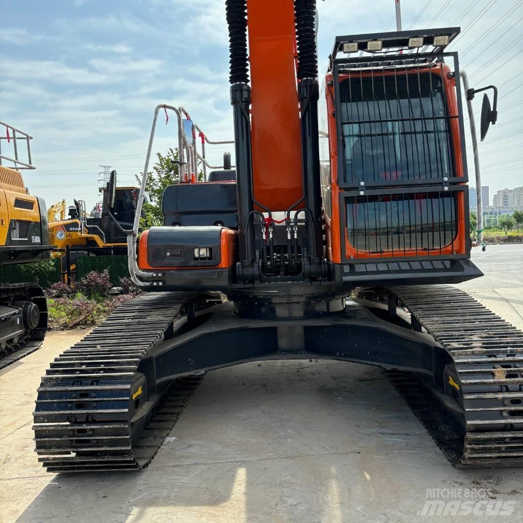 Doosan DX 300LC-9C Kāpurķēžu ekskavatori