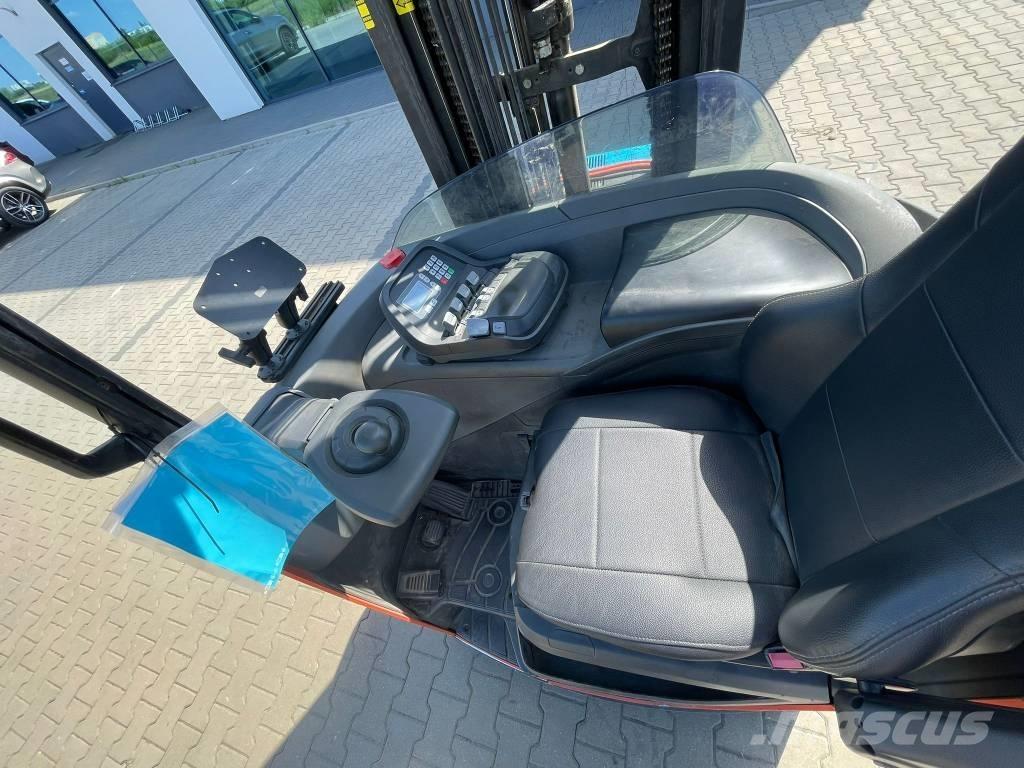 Toyota RRE140H Lielaugstuma pārvadātājs