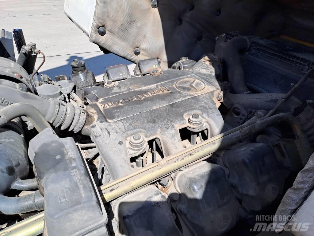 Grove GMK 3060 Visurgājēji celtņi