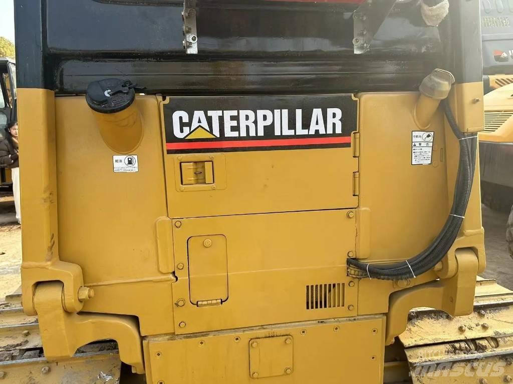 CAT D 5 C Kāpurķēžu buldozeri