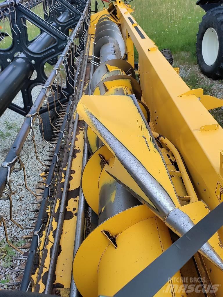 New Holland CX 8070 Ražas novākšanas kombaini