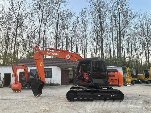 Hitachi ZX120 Kāpurķēžu ekskavatori