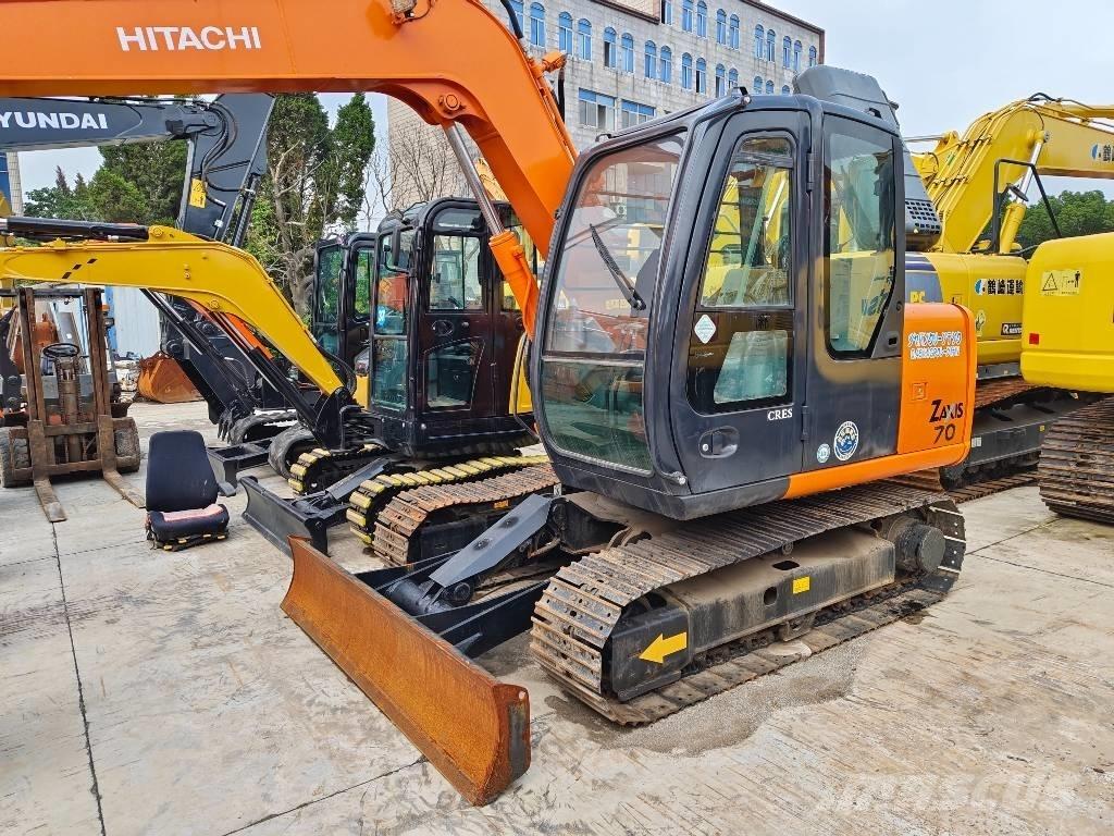 Hitachi ZX 70 Vidēja lieluma ekskavatori 7 t - 12 t