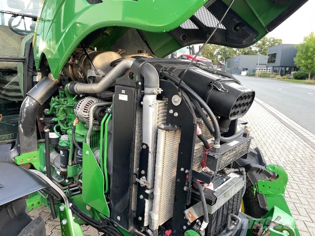 John Deere 5100 M Traktori