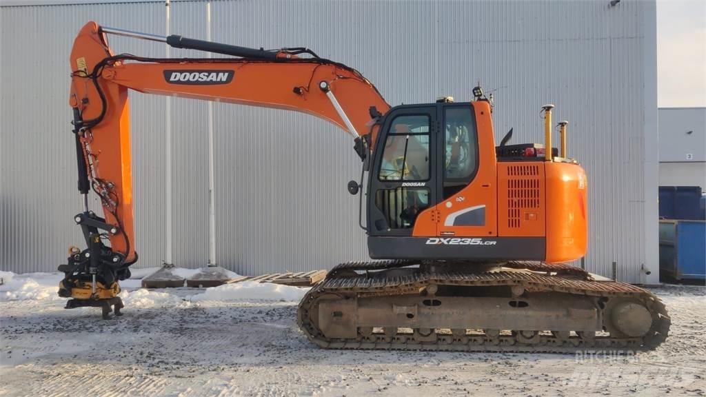 Doosan DX235LCR-5 Kāpurķēžu ekskavatori