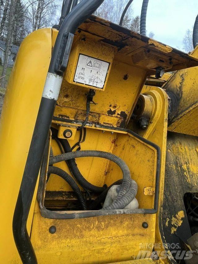 JCB JS 200 LC Kāpurķēžu ekskavatori