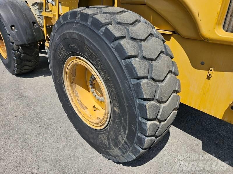 CAT 930 G Iekrāvēji uz riteņiem