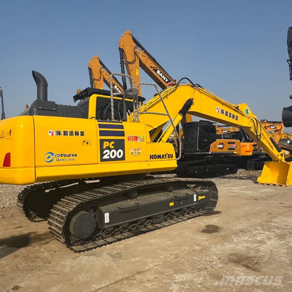Komatsu PC 200-8 Kāpurķēžu ekskavatori