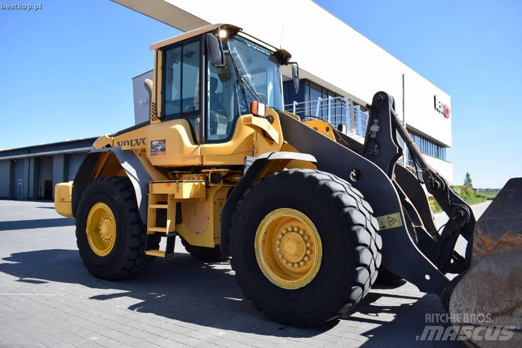 Volvo L 90 F Iekrāvēji uz riteņiem