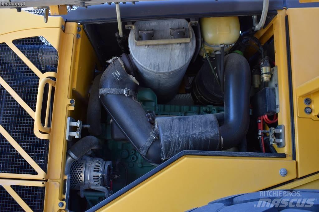 Volvo L 90 F Iekrāvēji uz riteņiem