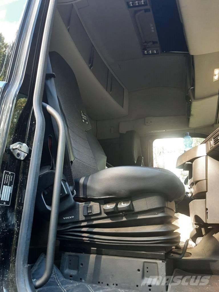 Volvo FH 13 Šasija ar kabīni