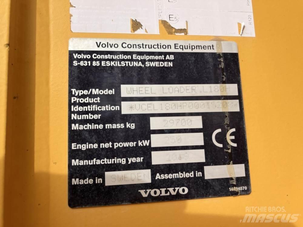 Volvo L180H Iekrāvēji uz riteņiem