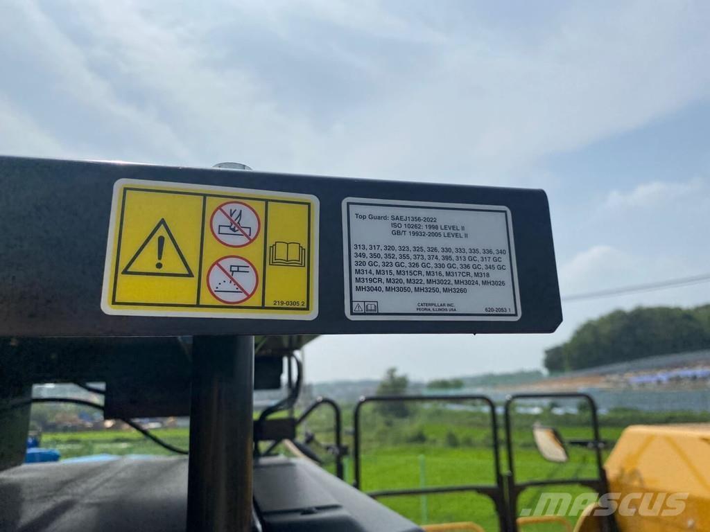 CAT 352 UHD Kāpurķēžu ekskavatori