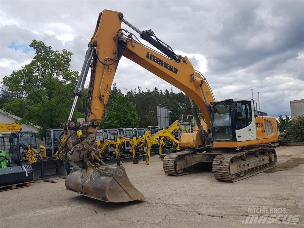 Liebherr R936 Kāpurķēžu ekskavatori