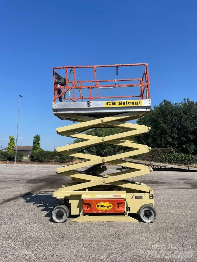 JLG 2646 Šķerveida pacēlāji