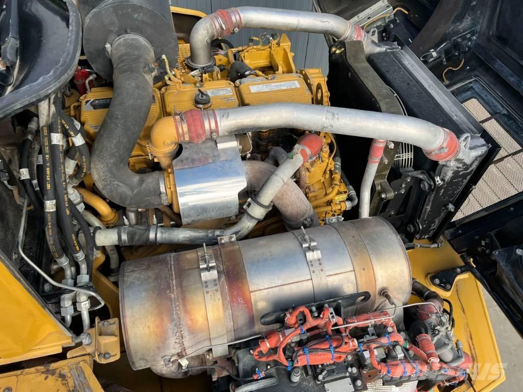 CAT 735 | 735B Artikulētie pašizgāzēji