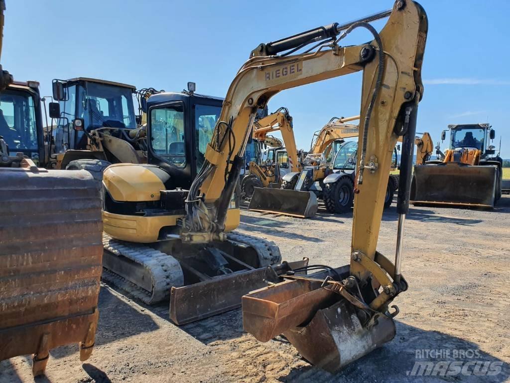 CAT  304CR Kāpurķēžu ekskavatori