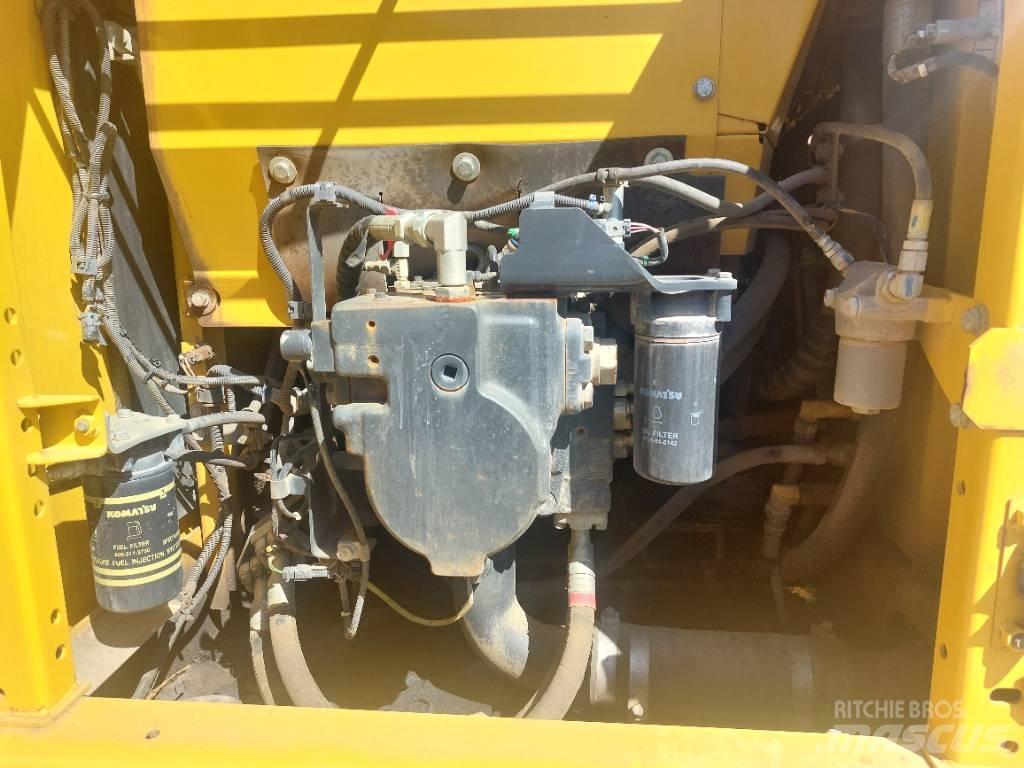 Komatsu PC240LC-10 Kāpurķēžu ekskavatori