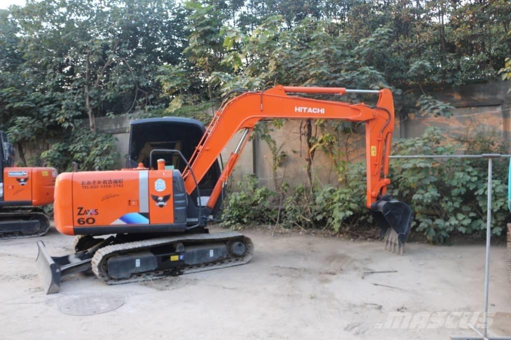 Hitachi 60 Kāpurķēžu ekskavatori