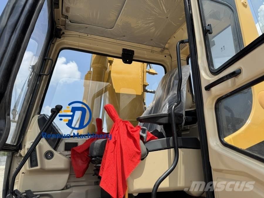 CAT 320B Kāpurķēžu ekskavatori