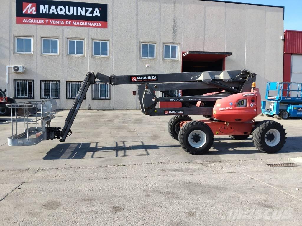 Manitou 200 ATJ Strēles pacēlāji