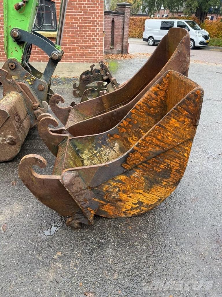 Hyundai R140W-9 Ekskavatori uz riteņiem